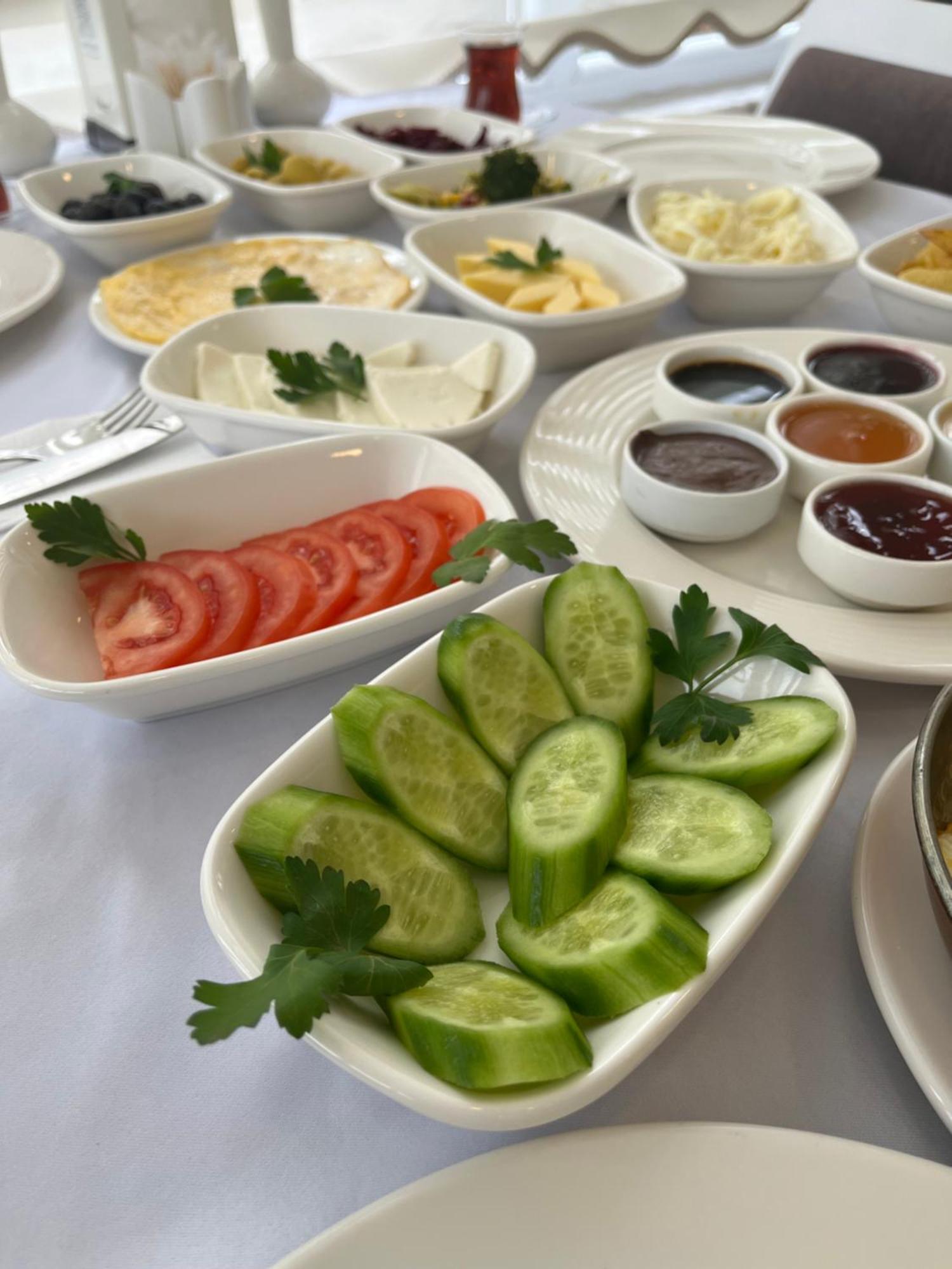ריזה Simal Hotel מראה חיצוני תמונה