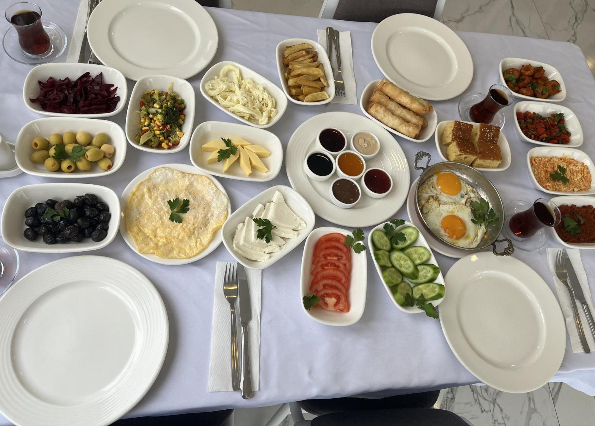ריזה Simal Hotel מראה חיצוני תמונה